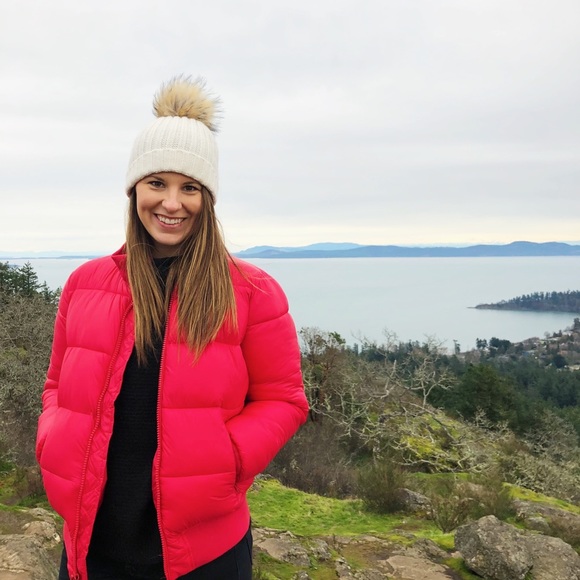 Meet your Posher, Talia - Picture 6 of 8